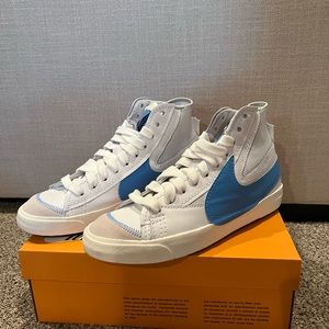 Mens Nike Jumbo Blazer Size 11